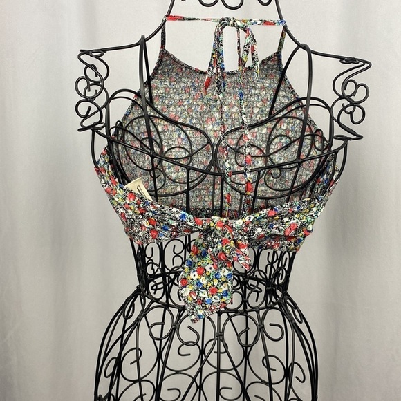 ANTHROPOLOGIE Pins & Needles Floral Smocked Cropped Halter Tank Top - Size XS - Picture 9 of 9